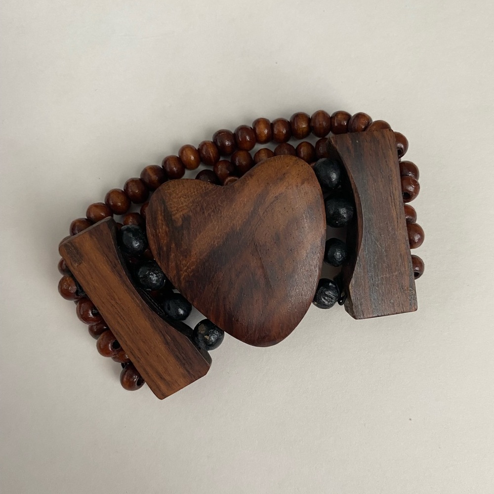 Bracelet.